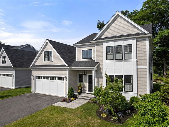 2nd image of 98 Horrigan Dr #22