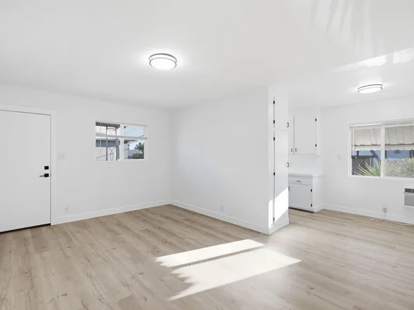 6860-6870 Hazeltine Avenue, 6860-6870 Hazeltine Ave #3, Van Nuys, CA 91405
