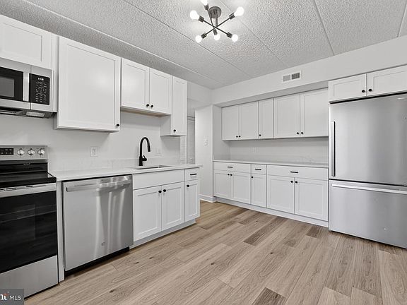 3rd image of 5180 Maris Ave APT 101