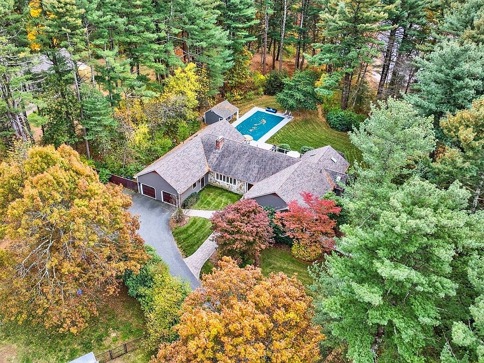 1st image of 13 Old Colony Rd