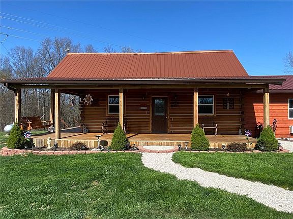 3rd image of 2243 S Poplar Ct