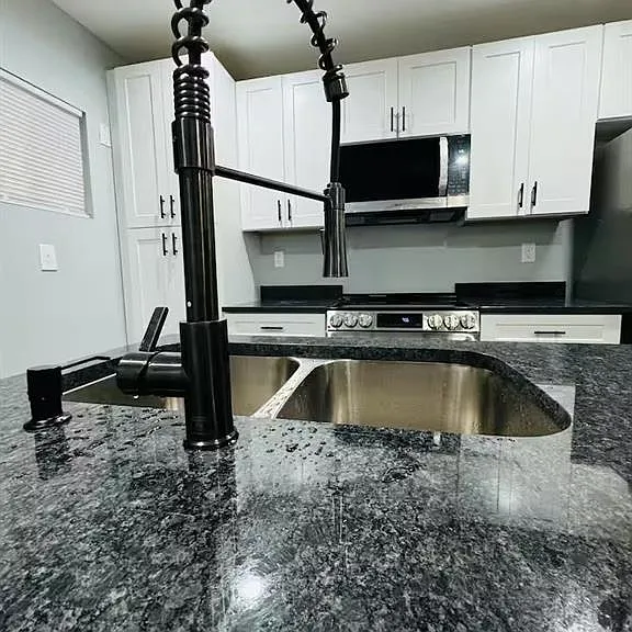 521 Granade Dr — Photo 5