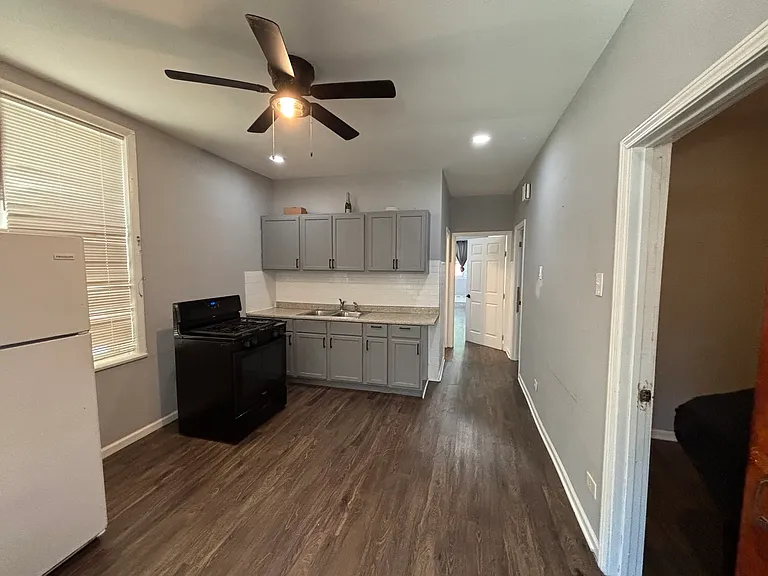 3053 N Elbridge Ave #1-F — Photo 12