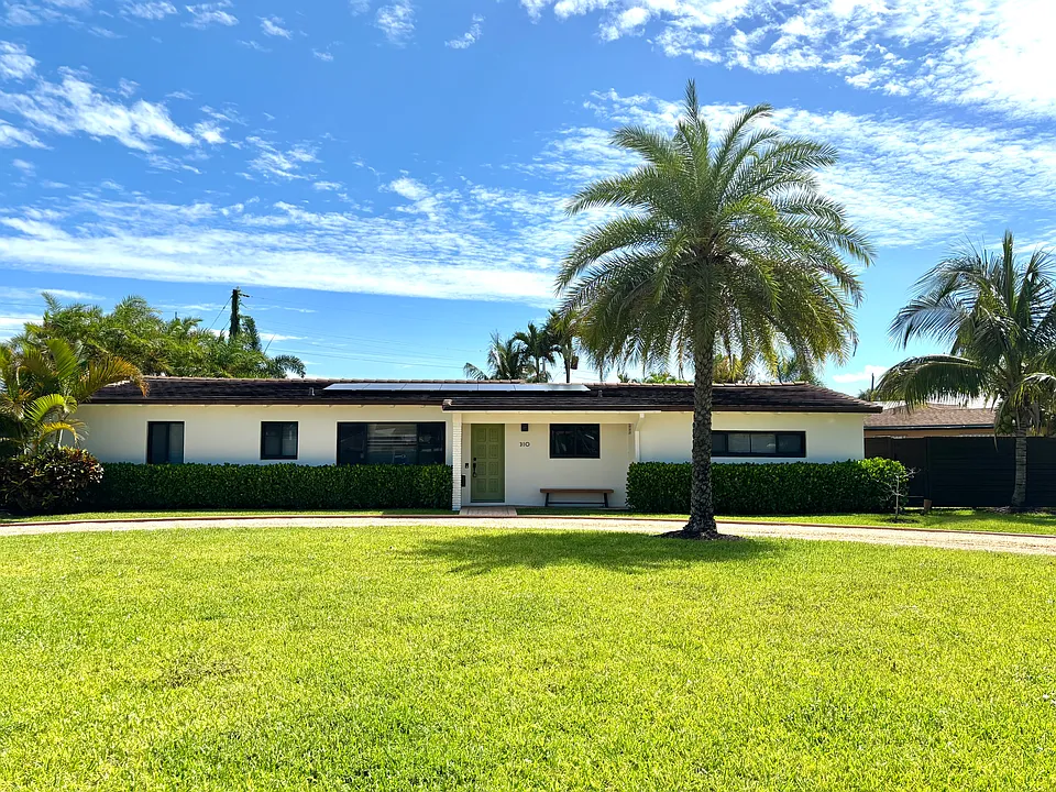 310 Orange Way