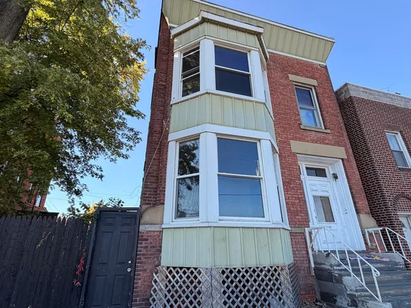 1305 Broadway, Watervliet, NY 12189