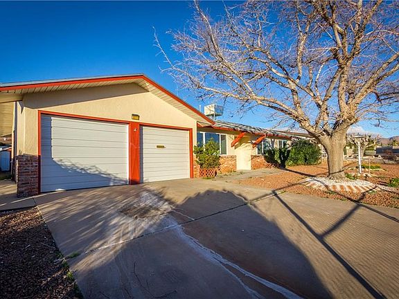 2nd image of 10037 Goliad Dr
