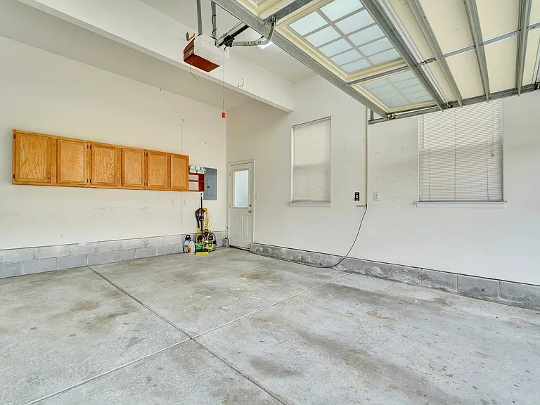 5027 Ocean Way — Photo 43