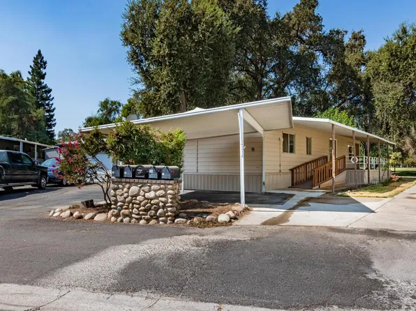 339 N Frankwood Ave Space 15, Sanger, CA 93657