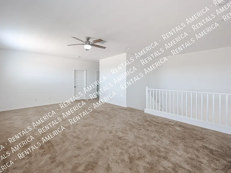 13487 N 174th Ave — Photo 33