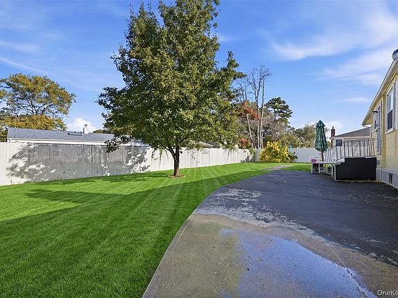 3rd image of 10 Francisco Avenue