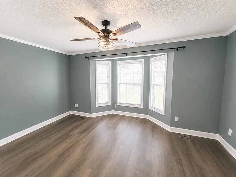 625 Apple St — Photo 13