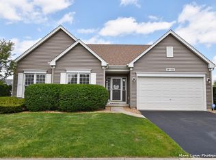 39W074 Patricia Ln, Geneva, IL 60134