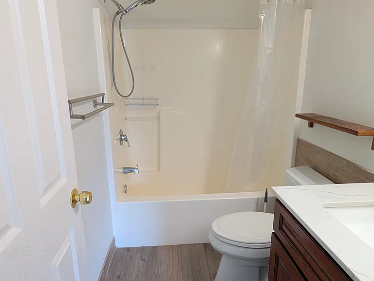 1401 Tavern Rd #A6 — Photo 16
