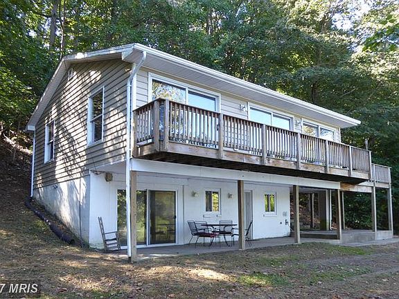 3rd image of 1538 Riverview Shores Dr