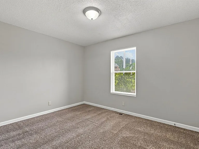 Tower Dr - 3264 — Photo 18