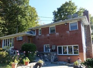 3443 Fairview Ct, Yorktown Heights, NY 10598