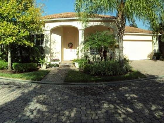1st image of 9525 W Maiden Ct