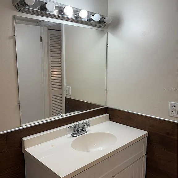 555 69th Ave #7 — Photo 22