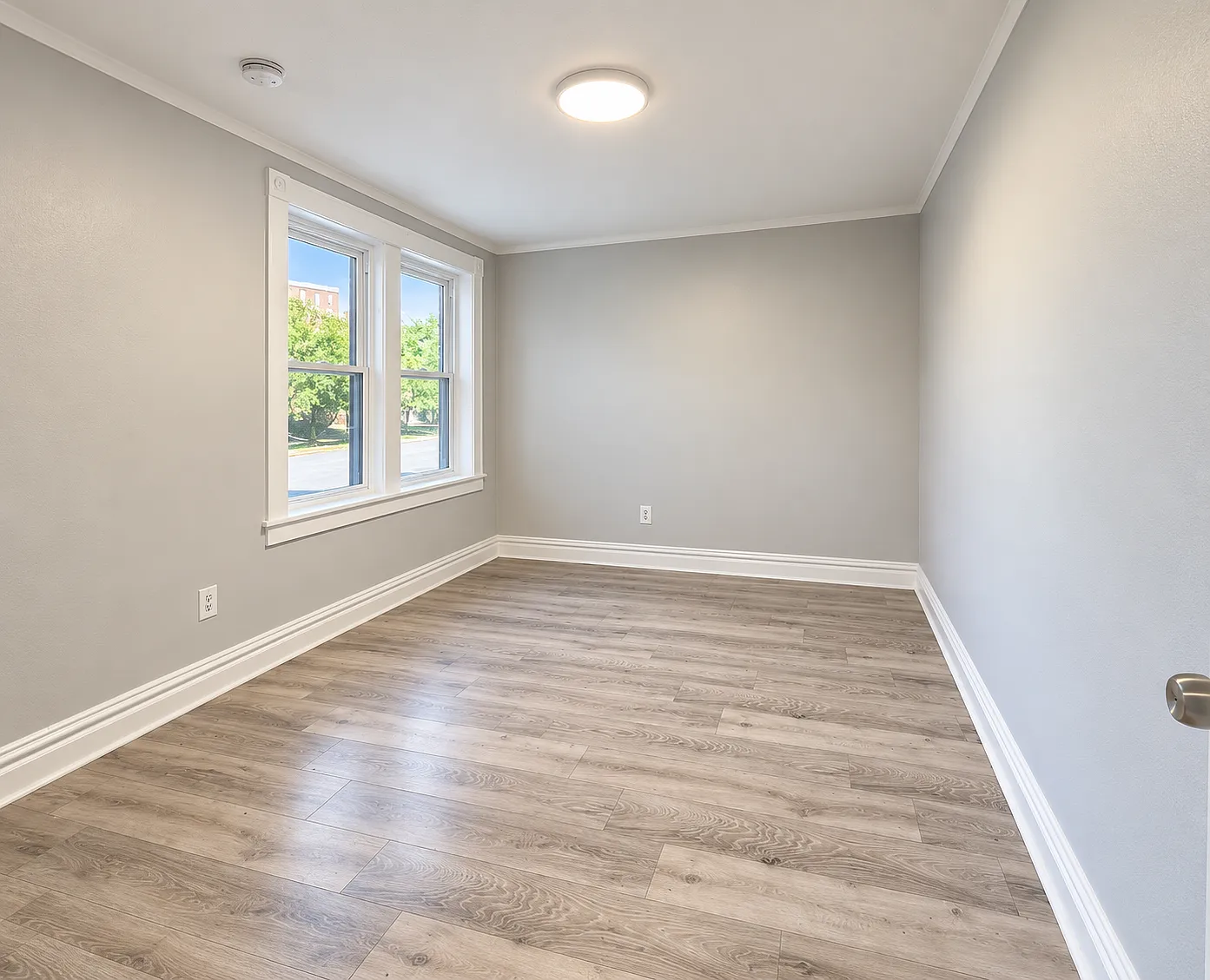 2 bed, 950 sqft, $1,795 — Photo 3