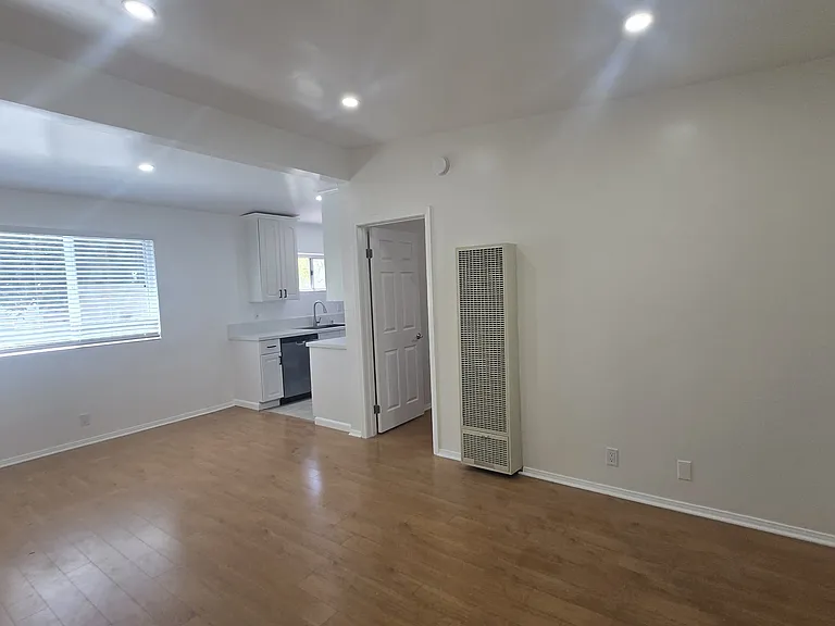 11296 Brookhaven Ave #11 — Photo 1