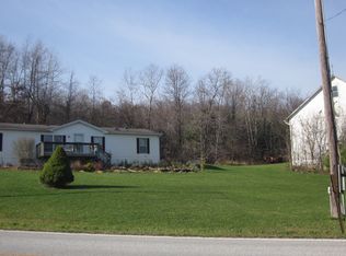 9687 Mapleton St SE, East Canton, OH 44730