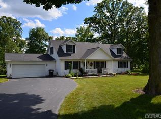 330 Lutz Rd, Lima, OH 45801