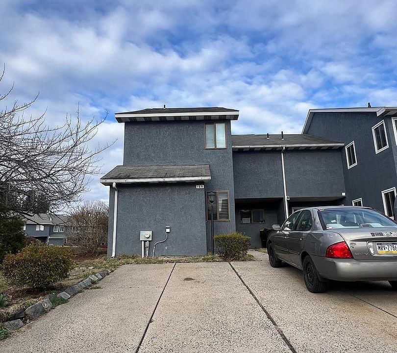 1st image of 169 Marlyn Ln