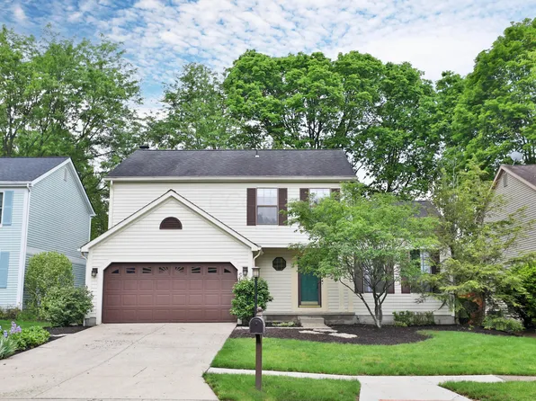 587 Center Woods Dr, Columbus, OH 43214