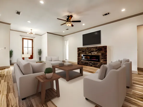 532 Woodland Dr, Azle, TX 76020