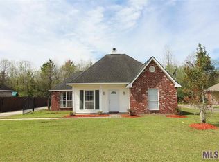 30435 Jo Ann Dr, Walker, LA 70785