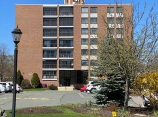 51 Melrose St APT 6F, Melrose, MA 02176