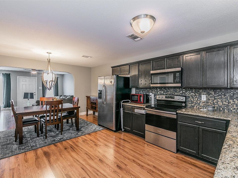 2804 Dillard St, Fort Worth, TX 76105 Zillow