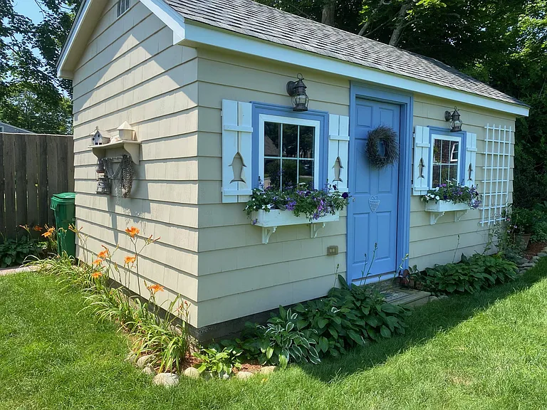 Large shed for storage!