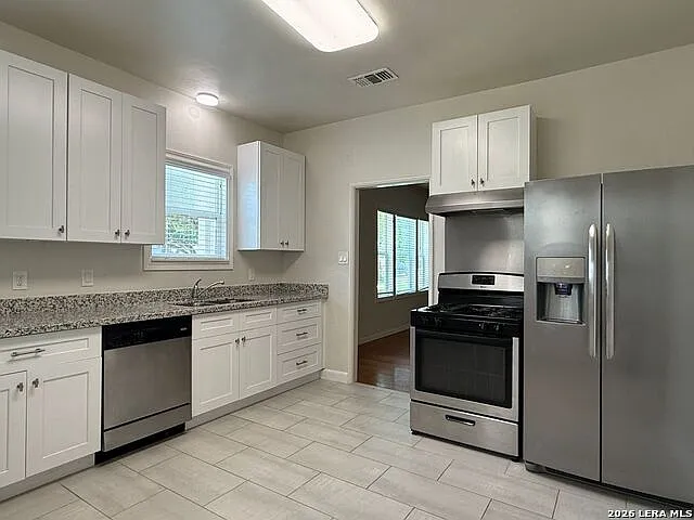 1910 McKinley Ave — Photo 10