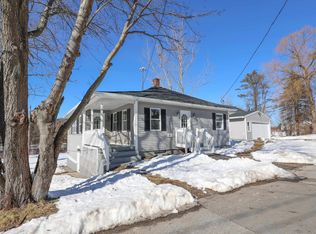 6 Stearns Ave, Hooksett, NH 03106