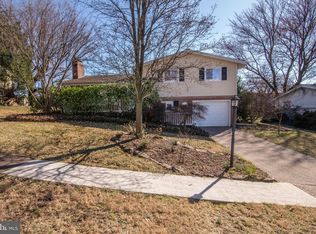 4615 Coventry Rd, Harrisburg, PA 17109