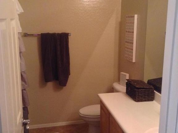 3rd image of 3640 E Vallejo Ct