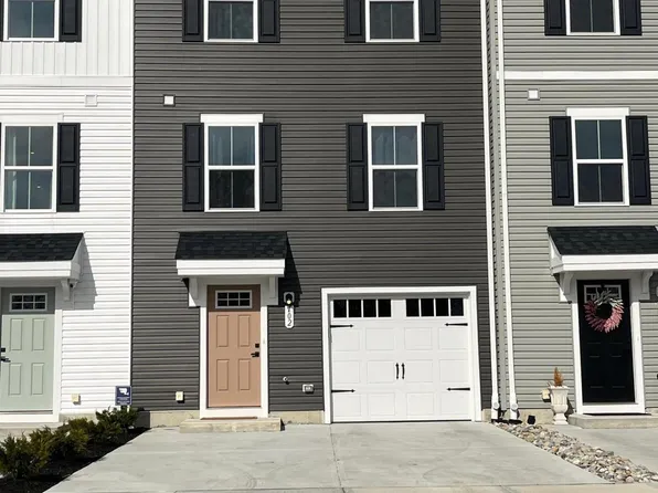 102 Maria Loretta Ln, Forked River, NJ 08731