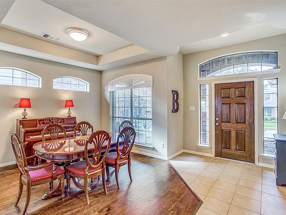 5th image of 1085 Mont Cascades Dr