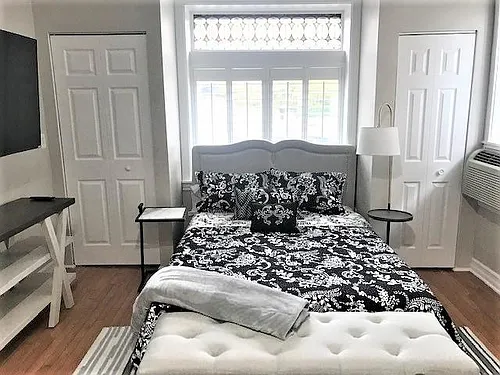 5815 5th Ave Photo 1