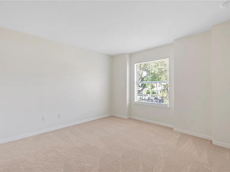 118 Chippendale Ter — Photo 19