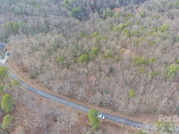 6163 Pine Ridge Dr, Connelly Springs, NC 28612