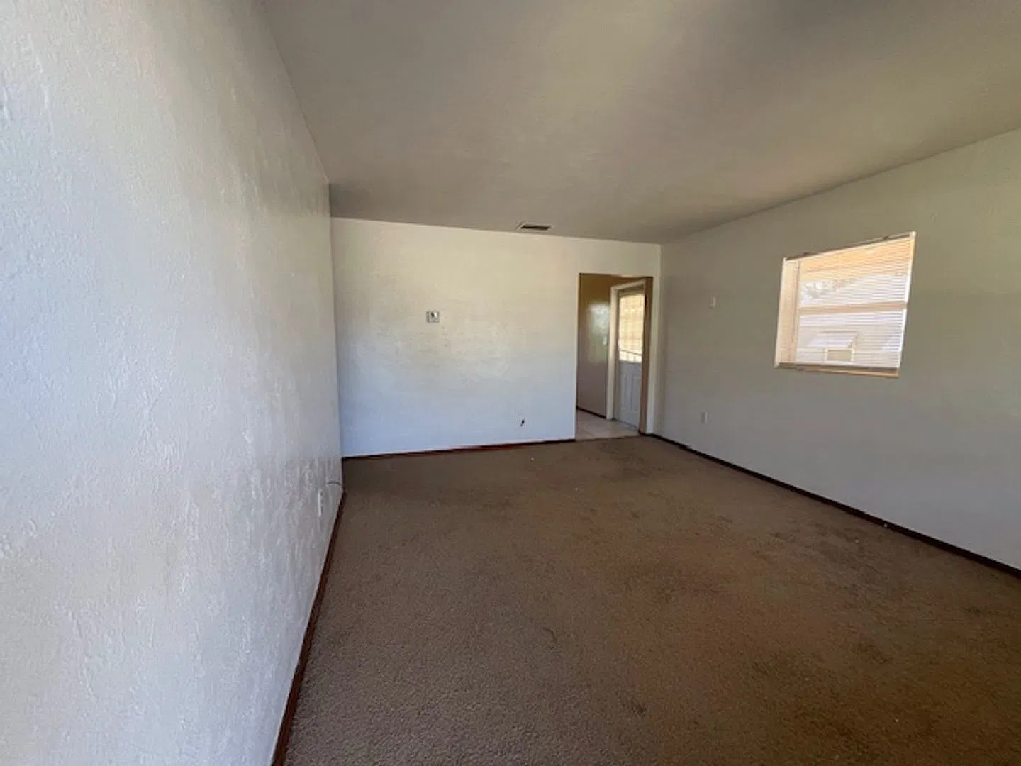 2 Bedroom 1 Bath-Bottom 1/2 of a Duplex Available for rent — Photo 4