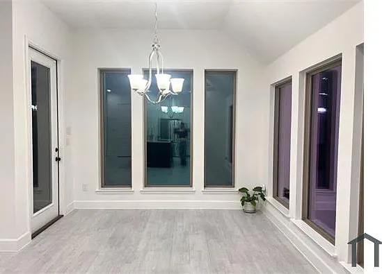 5 bed, 2737 sqft, $3,500 — Photo 3