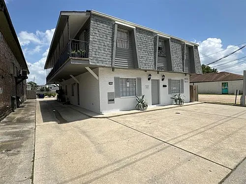 3531 Ridgelake Dr #3 Photo 1