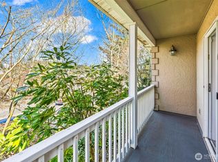 4001 Flora Dr, Fircrest, WA 98466