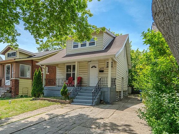 2nd image of 1679 Howard Ave