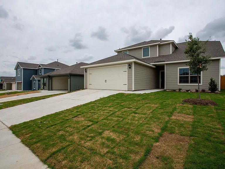 13812 Musselshell Dr — Photo 2