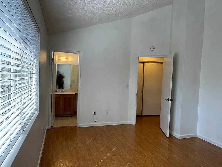 314 Harvest Ln — Photo 9
