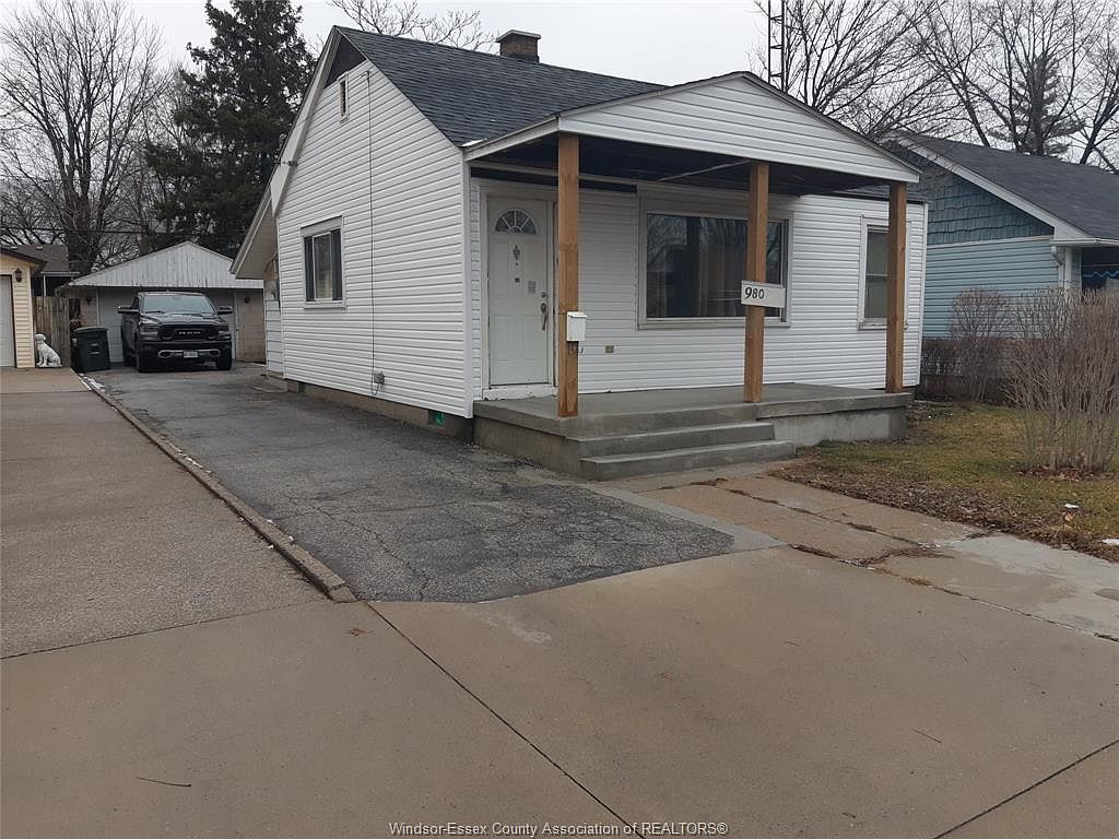 980 Partington Ave Windsor On N9b 2p2 Mls 20016566 Zillow